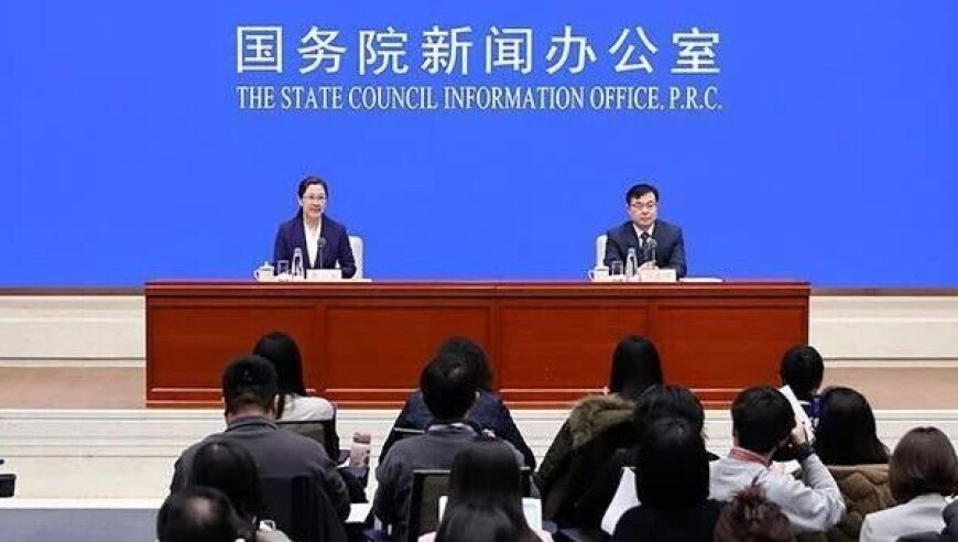 澳门必出三肖三码凤凰网,男子拍下自家蒙古獒盖雪而睡,创造力策略实施推广_标清版V14.92